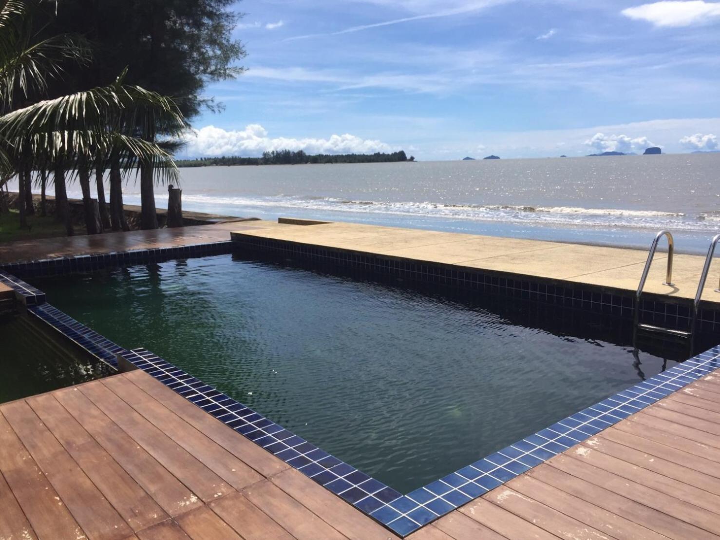 The Chevalley Beach Resort Satun Buitenkant foto